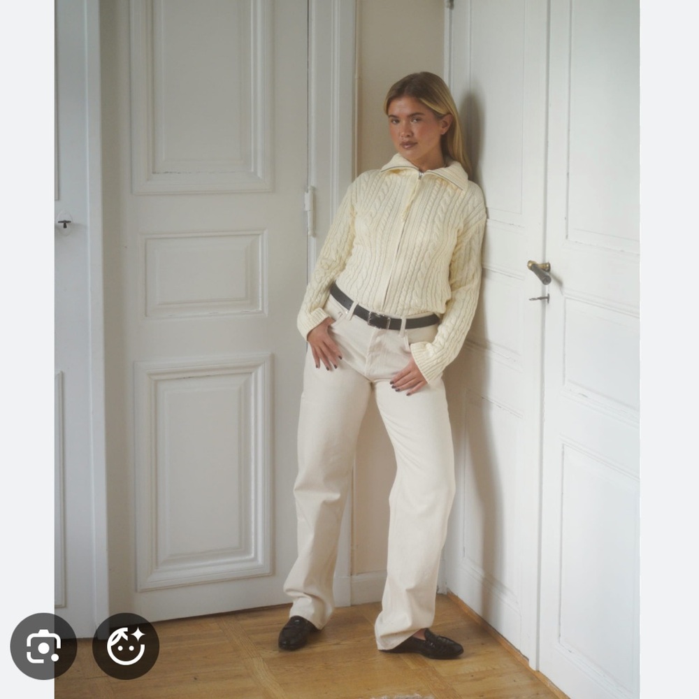 Djerf Avenue Relaxed Jeans Cream